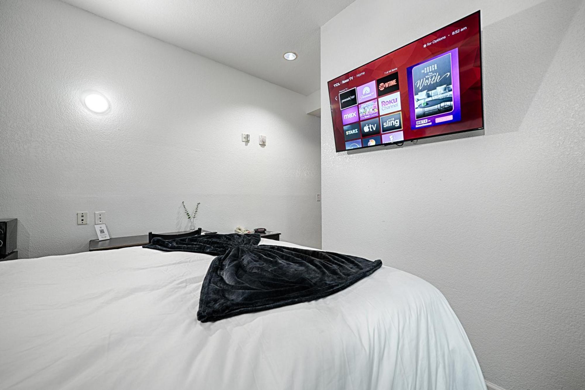 Hotel Dilley Grand חדר תמונה